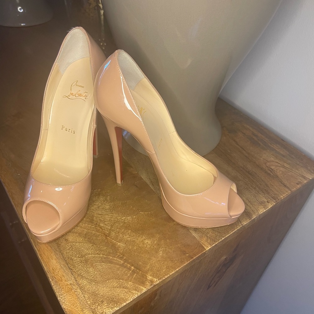 PK20 NUDE LADY PEEP 150 PATENT CALF  CHRISTIAN LOUBOUTIN  7inch